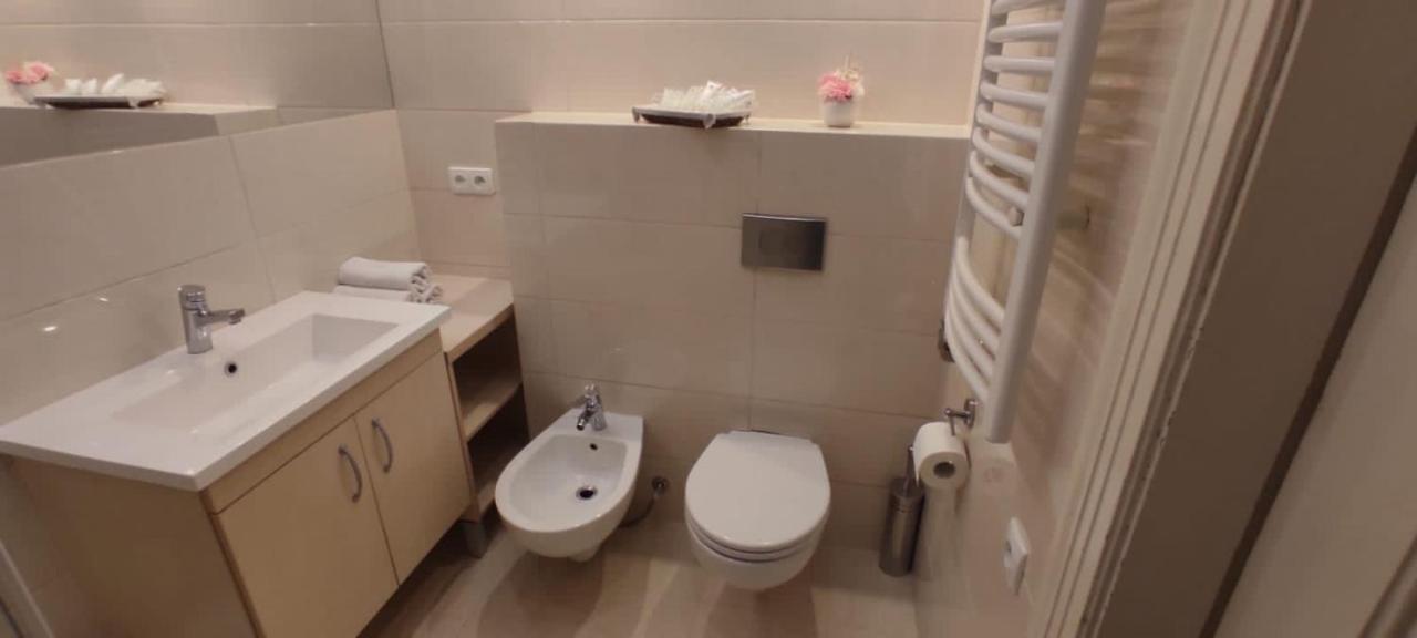 Apartment Swietego Tomasza Krakow Bagian luar foto